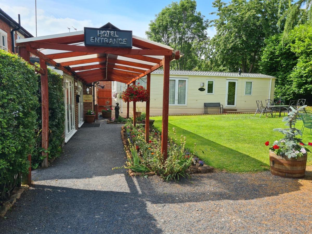 Tudor Lodge Hotel Nottingham Ngoại thất bức ảnh